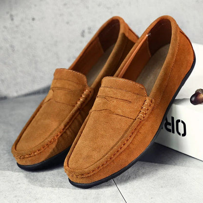 Vastara™ - Loafers Van Suède