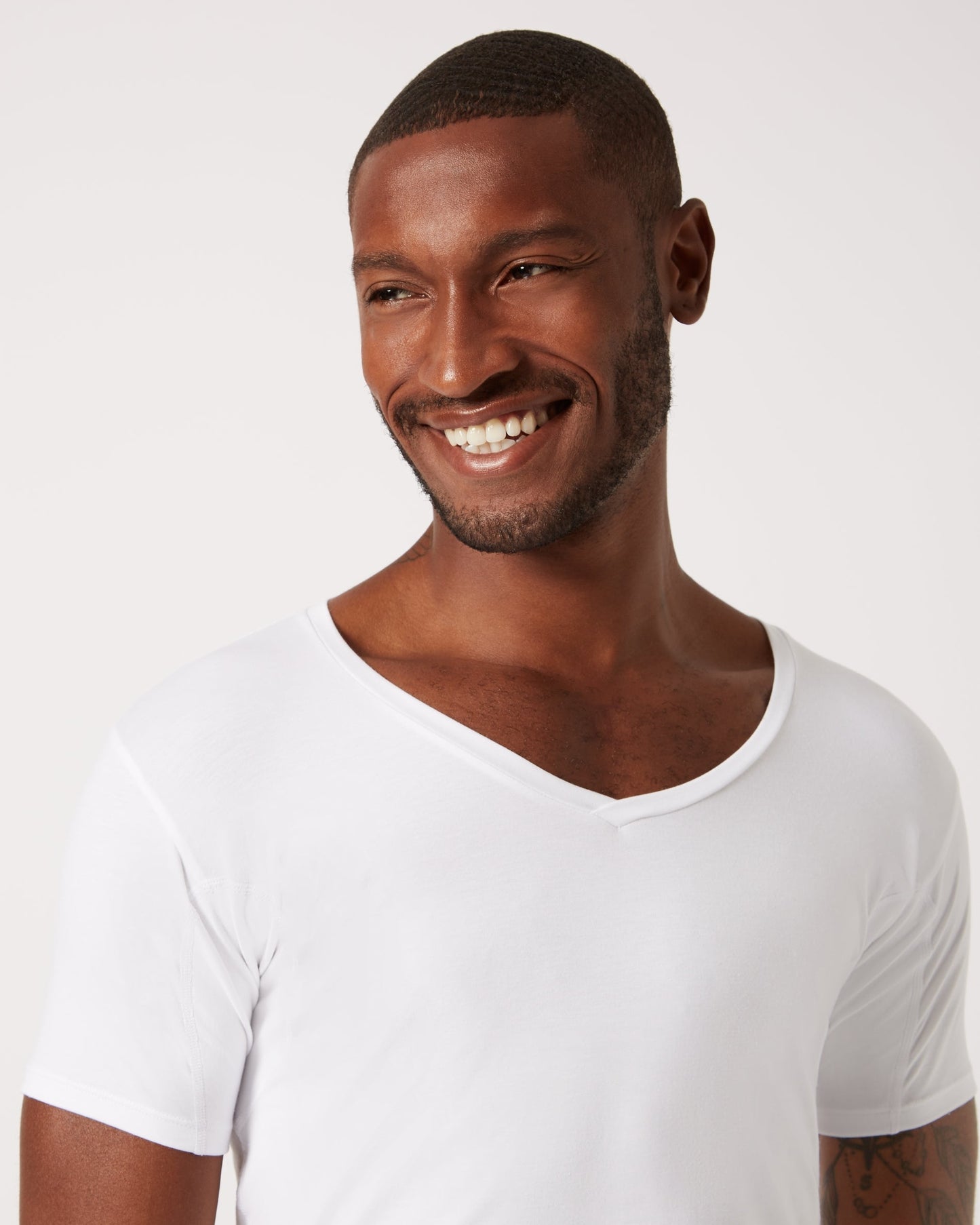 Sweat-proof undershirt white